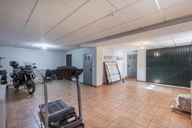 Casa-Chalet en Venta en Ogijares Granada — 35