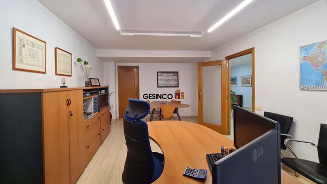 ENTRESUELO EN VENTA O ALQUILER EN AMPLIA AVENIDA DE ONTINYENT — 5
