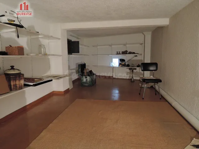 LOCAL COMERCIAL EN EL CENTRO DE LA CIUDAD DE OURENSE — 3