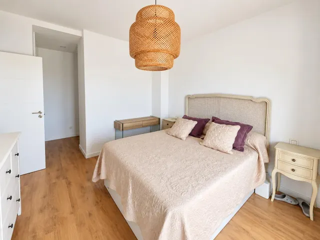 Pareado 3 habitaciones 139m² en alquiler - Entrenúcleos — 13