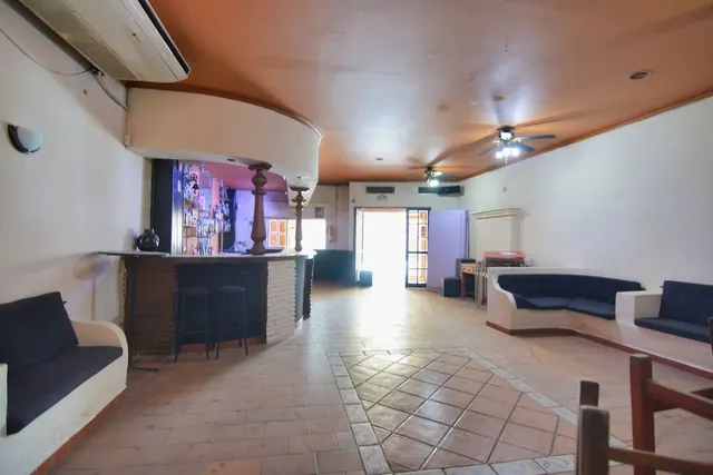Bar 90m² en venta - Centro — 8