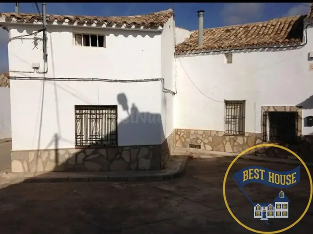 SE VENDE CASA DE PUEBLO ECONÓMICA IDEAL PARA INVERTIR - foto 2