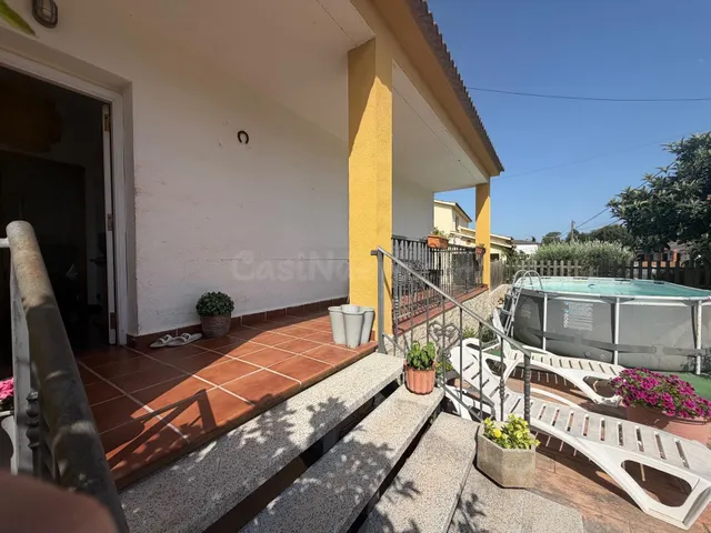 CHALET CON GRAN PARCELA, GARAJE Y VISTAS – IDEAL FAMILIAS |  - foto 4