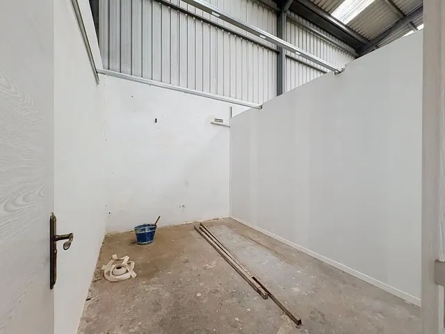 Nave Industrial - total 390 m2 de parcela, son 260 m2 de nave más 130 m2 de patio privado en Benahadux — 7
