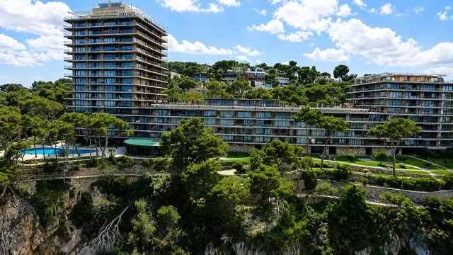 Exclusivo apartamento en venta frente al mar en Eden Mar – T