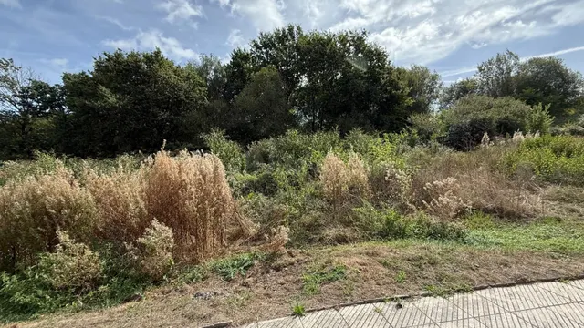 Terreno urbano en venta - San Lazaro-Otero-Villafría