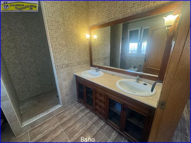 Amplia Casa en el Centro de Santomera - Oportunidad Única por €320,000 — 14
