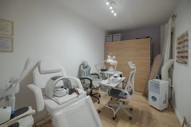Una vivienda ideal con 2 dormitorios tanto para vivir con total comodidad en planta baja y sin barreras como para inversión segura. ¡Lista para entrar a disfrutar! En Churriana de la Vega. — 7