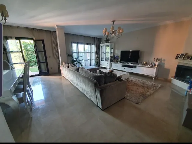 CHALET ADOSADO EN GUADALMINA ALTA - MARBELLA - foto 3