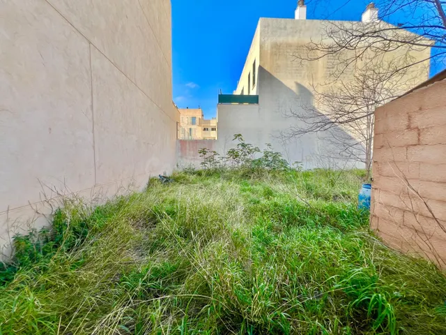 Solar urbano en venta en una de las mejores zonas de Campos  - foto 2