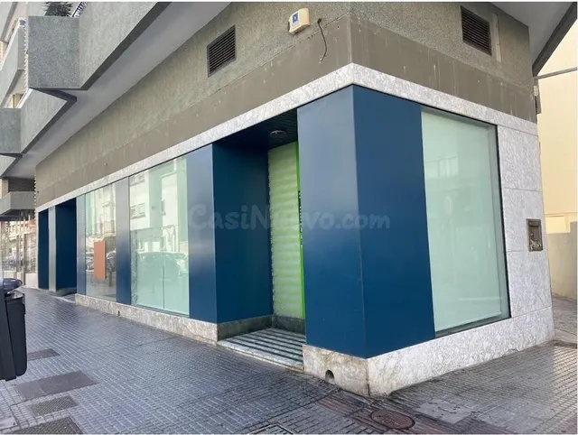 Local en venta en Cádiz — 4