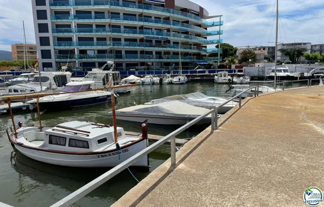 Amarre de 4 x 12 M. para embarcaciones de vela como de motor