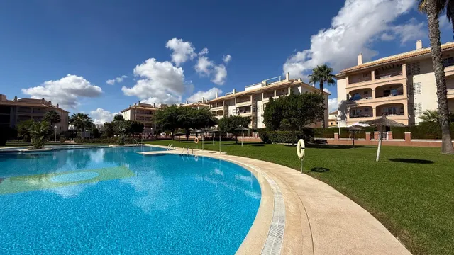 Elegante apartamento en Laguna Golf, Playa Flamenca — 28