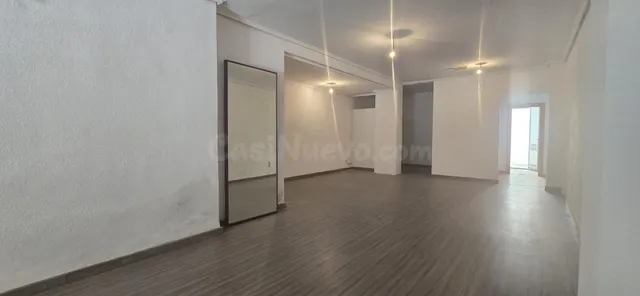 Local comercial en venta en pleno centro de Lliria - foto 5