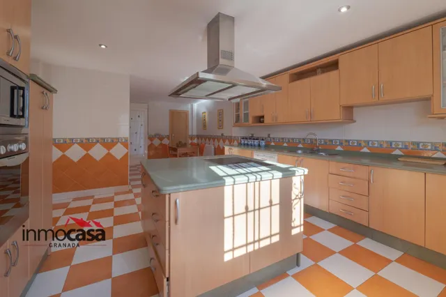 Espectacular vivienda pareada con piscina y amplio patio en Las Gabias (Granada) — 13