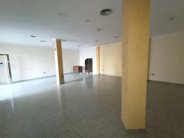 ¡Oportunidad única! Local comercial en venta por solo 70.000 - foto 3