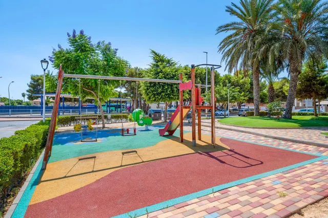 APARTAMENTO DE 3 DORMITORIOS Y 2 BAÑOS EN SAN PEDRO DEL PINATAR (MURCIA) — 41