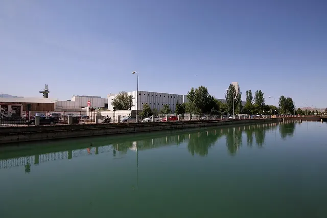 Local comercial en magnifica ubicación. Jardin de la Reina — 20