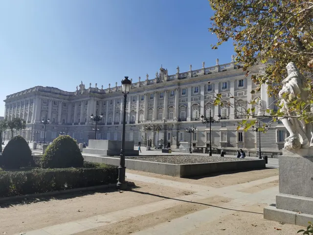 Piso 28m² en alquiler - Palacio — 43