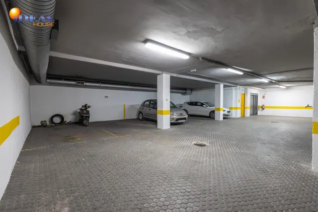 Se vende plaza de aparcamiento — 11