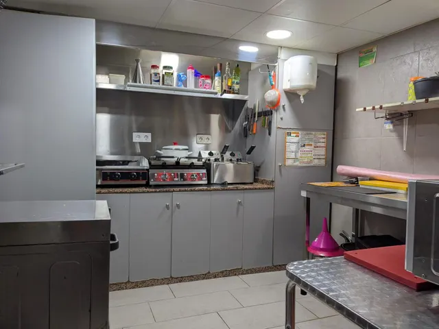 Local comercial 111m² en venta - Villananitos — 10