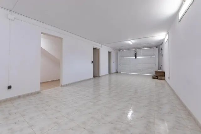Espectacular Chalet de 4 habitaciones en Tarragona - ¡Tu Nuevo Hogar Te Espera! — 44