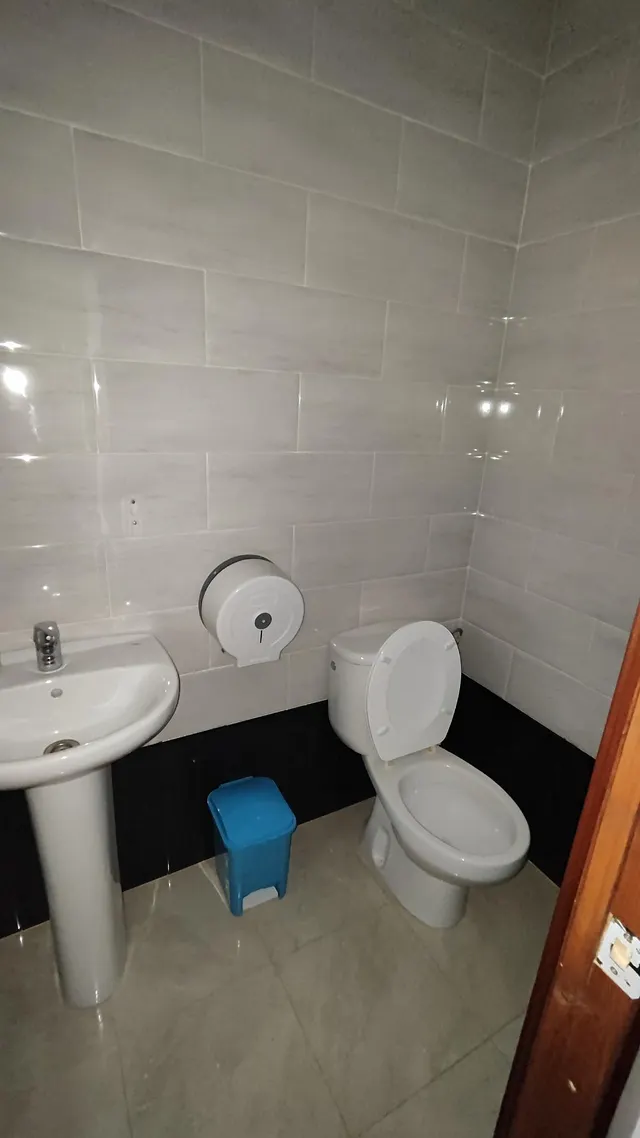 Local para alquiler — 8