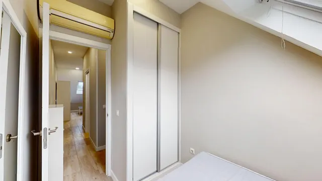SERVICHECK ALQUILA ATICO DE 1 habitación EN CIUDAD LINEAL — 17