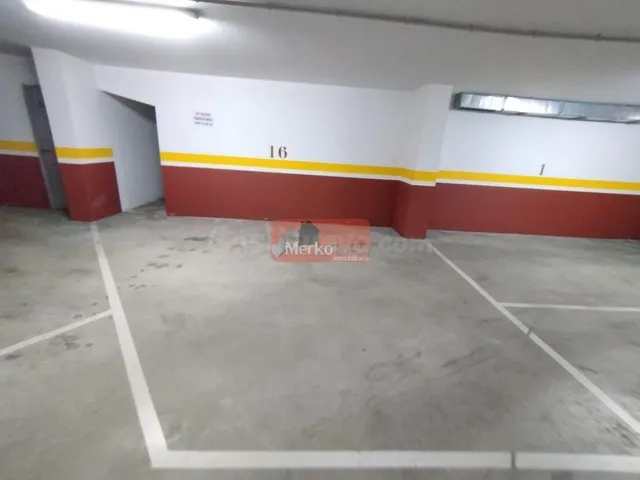 SE VENDEN VARIAS PLAZAS DE GARAJE EN RONDA FINGOI - foto 2