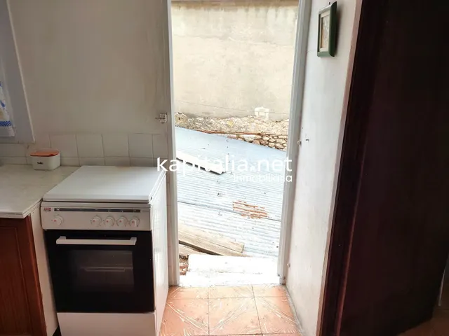 CASA A LA VENTA EN PUEBLO PEQUEÑO Y TRANQUILO LLAMADO ALFAFARA — 4