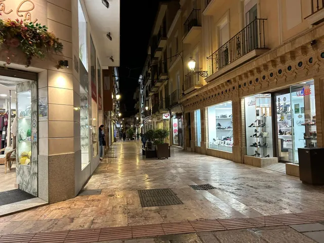 LOCAL MUY CENTRICO SALE A LA VENTA¡¡¡¡ - foto 3