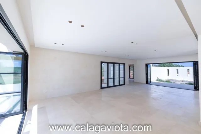 Villa de lujo de nueva construcción — 22