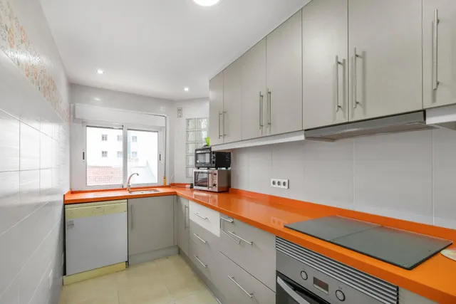 Amplia vivienda de 4 dormitorios en zona céntrica – Calle San Pascual (junto a Calle Orihuela) — 11
