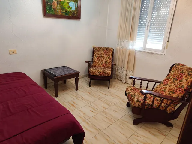 Amplia Casa Solar en Cuatrovientos, Ponferrada - €139.000 — 26