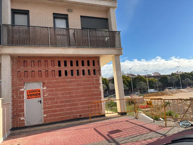 LOCAL COMERCIAL EN AVDA REINO DE MURCIA - foto 3