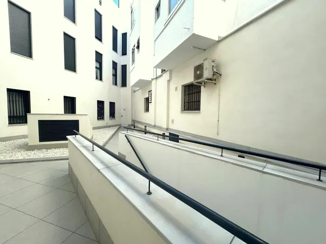 Piso 2 habitaciones 66m² en alquiler - López de Gomara — 39