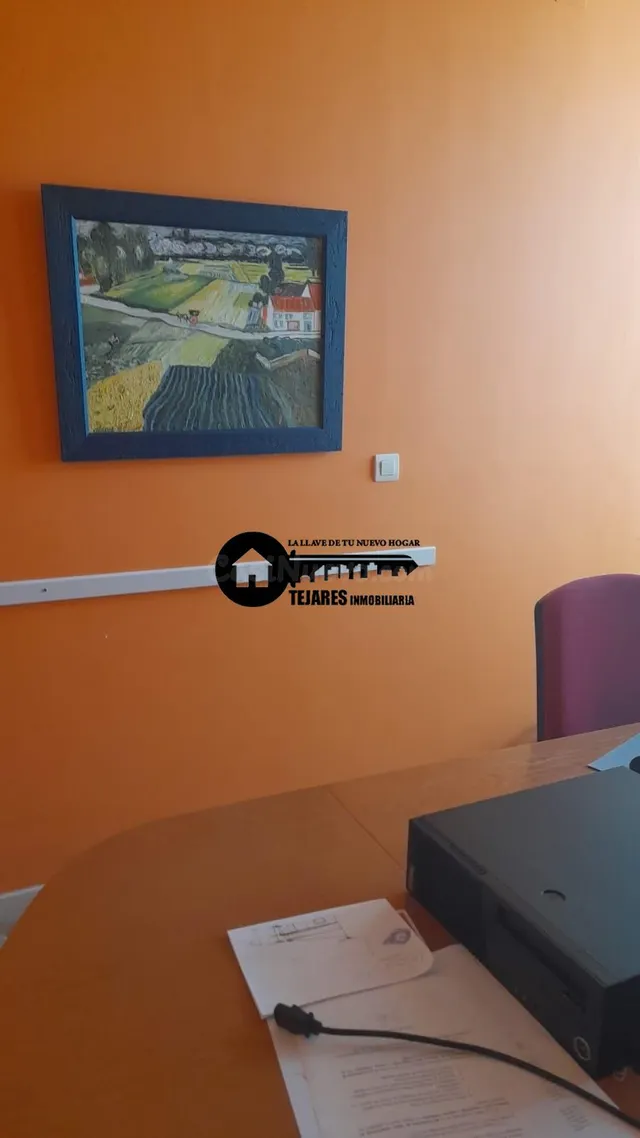 INMOBILIARIA TEJARES- ALQUILA EXCELENTES OFICINAS CENTRICAS- - foto 2