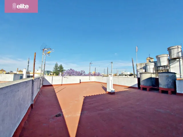 ESPECTACULAR PISO EN EL CENTRO DE JEREZ — 17