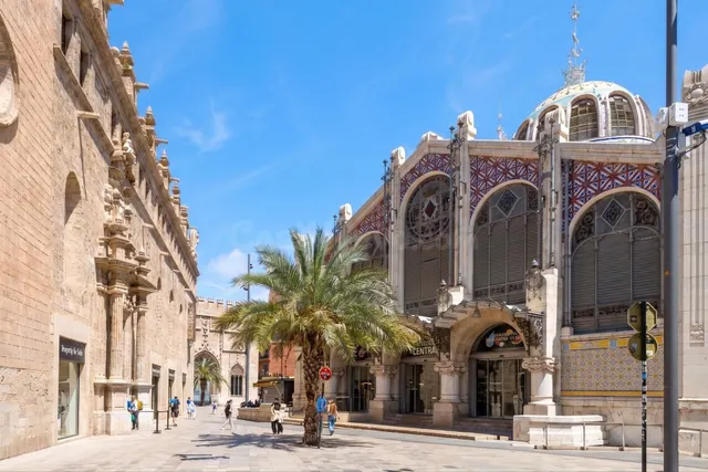 Piso en Plaza del Mercat, Ciutat Vella, Valencia - foto 2