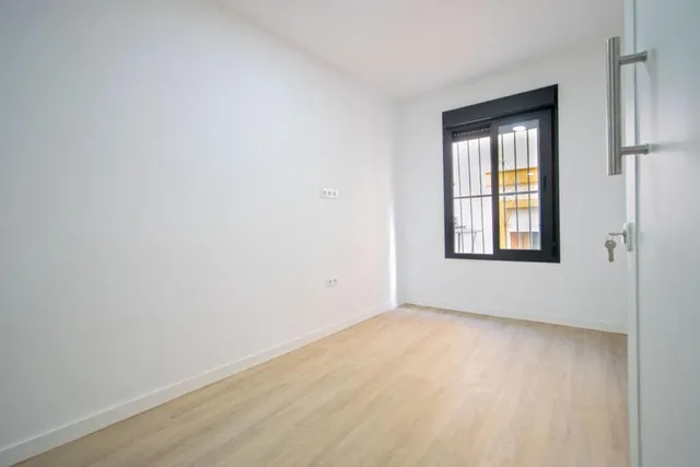 Piso en Venta en Sevilla Sevilla — 12