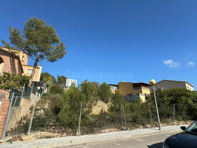 Terreno urbano en la Pobla de Montornés -Tarragona- - foto 3
