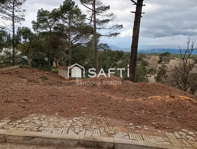 TERRENO CON PRECIOSAS VISTAS !! - foto 2