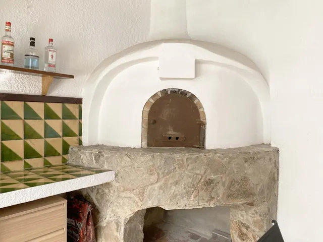 Chalet adosado en venta en Calle de Regàs — 45