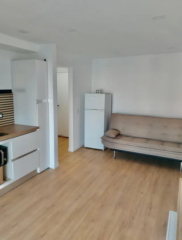 Piso reformado de 1 dormitorio en el edificio playmon f, con piscina y vistas despejadas en Benidorm — 14