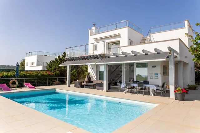 MARAVILLOSO CHALET CON LT Y VISTAS MAR - foto 3
