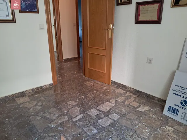 PISO EN PEREZ GALDOS — 9