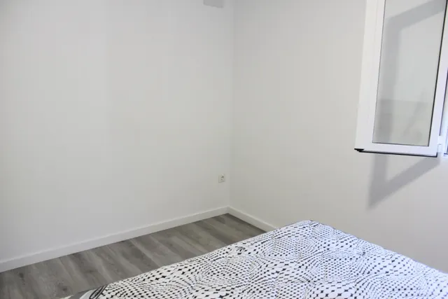 CHALET RUSTICO + APARTAMENTO DE INVITADOS, GARAJE, BUEN ACCESO, AIRE ACONDICIONADO — 36