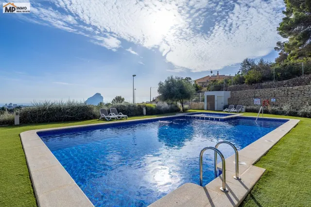 Apartamento con espectaculares vistas al mar y al Peñón de I - foto 2