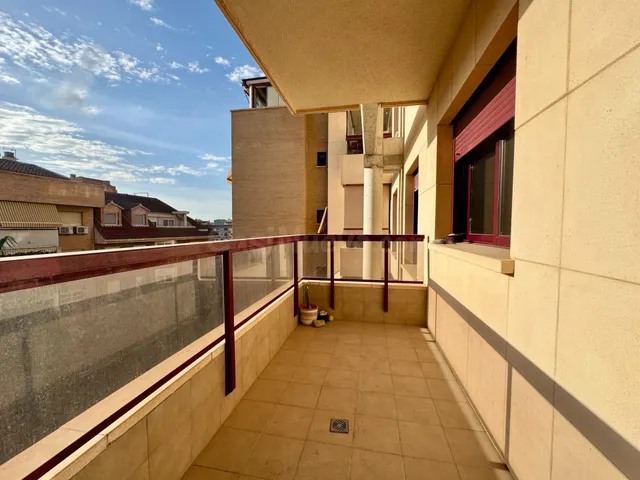 Piso 3 dormitorios con terraza en Santa Maria de Gracia Murcia — 4