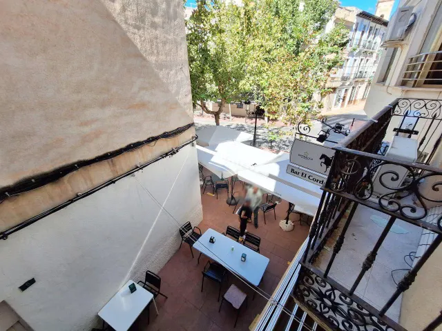 TRASPASO Y VENTA POR JUBILACIÓN CON VIVIENDA INCLUIDA — 3